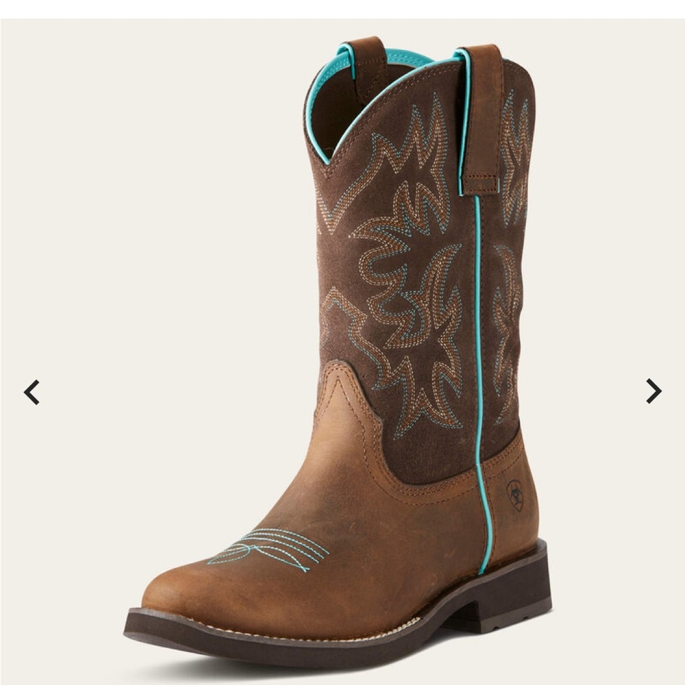 Ariat Delilah Round Toe Western Boot Brand New